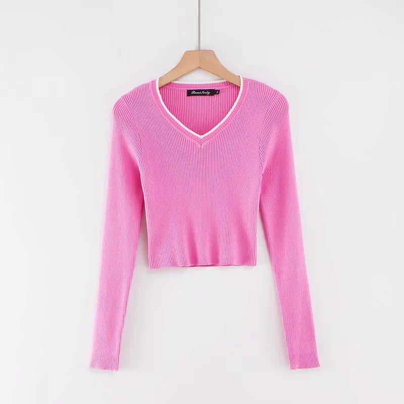 2019 autumn and winter new European and American style solid color big V-neck slim short knitted sweater sweater needle STUDC0825