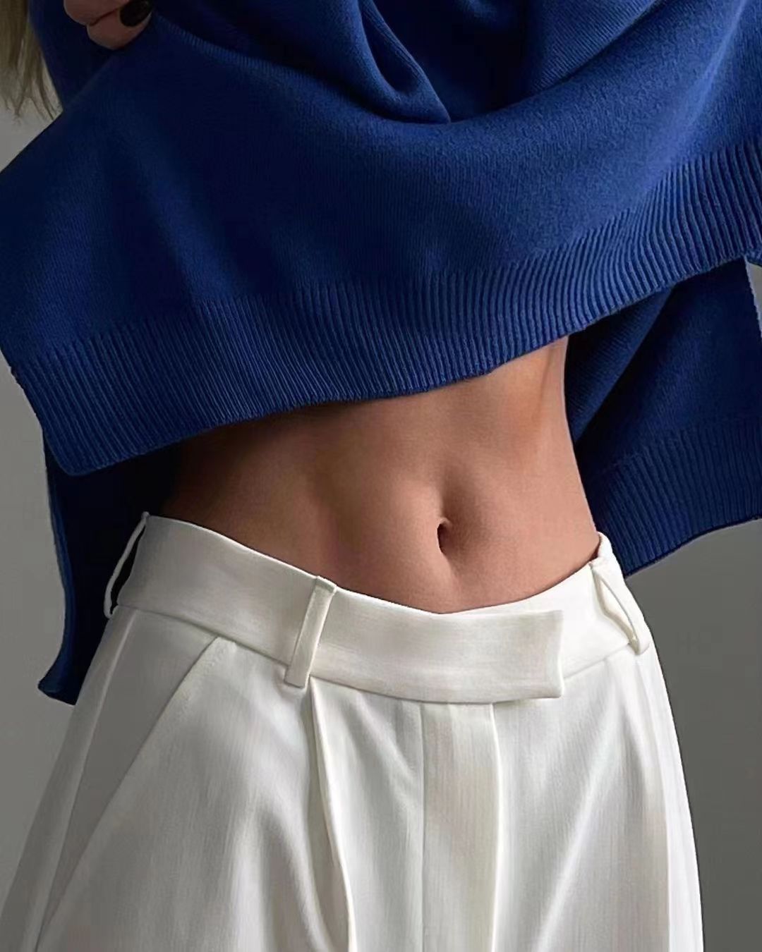 autumn and winter new hot selling models European and American loose slit turtleneck sweater solid color