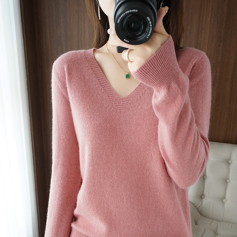 Douyin hot style sweater autumn and winter new V-neck sweater women Korean version loose fashion knitted bottoming shirt with large quantity and favorable
