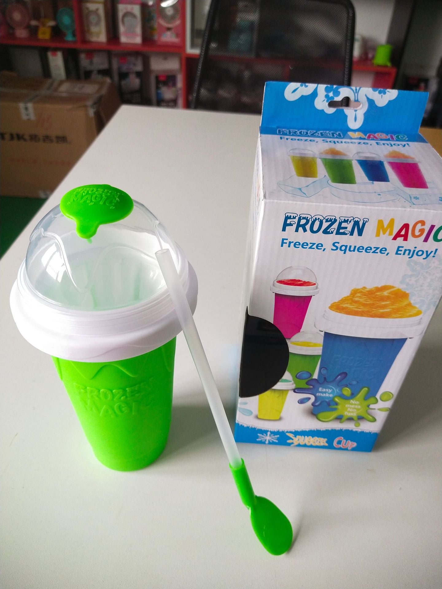 Slushy Maker Cup DIY Smoothie Cup Pinch Cup TIK TOK Frozen Magic Squeeze Cup Cross-border Hot Sale