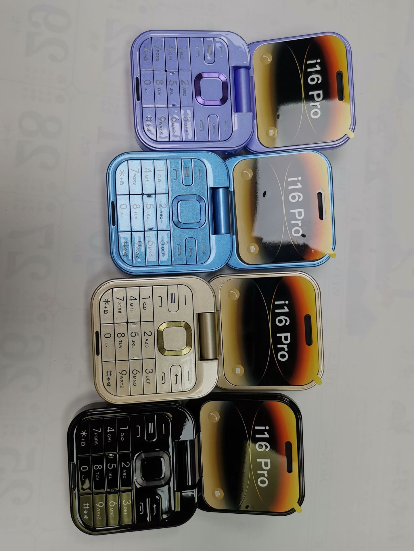 Cross-border i16Pro mobile phone, foreign language folding flip button mobile phone, multi-language